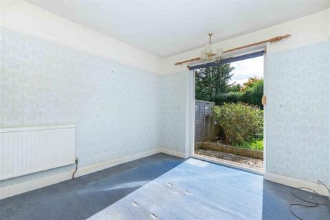 22 Burnham Road, Worthing, BN13 2NN