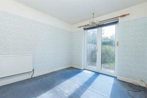 22 Burnham Road, Worthing, BN13 2NN