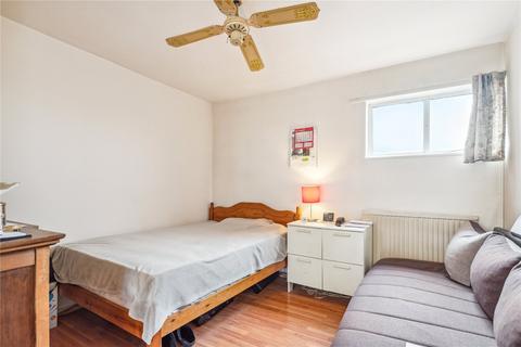 Studio for sale, Acklam Road, London, W10