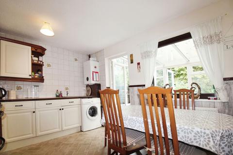 2 bedroom terraced house for sale, Rogers Meadow, Marlborough, SN8