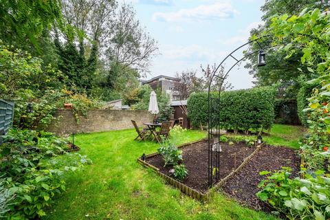 Flat 2, 14 Manor Park, London, SE13 5RN