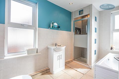 19 Cox Place, Sheffield, S6 4SZ