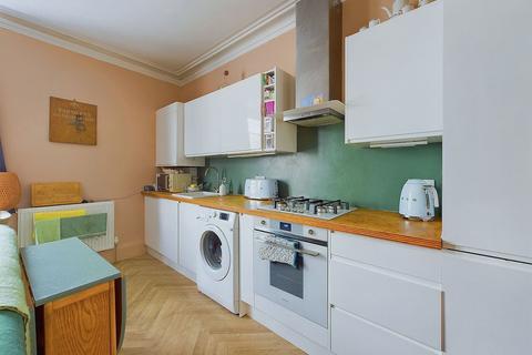 2 bedroom flat for sale, Lansdowne Street, Hove, BN3 1FQ