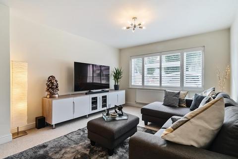 3 bedroom semi-detached house for sale, Tennison Road, London