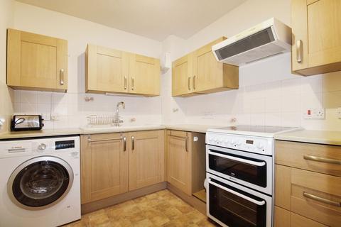 1 bedroom apartment for sale, River Park, Castle Court River Park, SN8