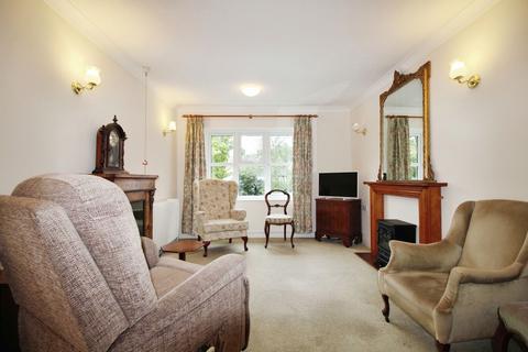 1 bedroom apartment for sale, River Park, Castle Court River Park, SN8