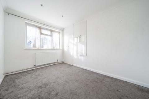 2 Mossdown Close, Belvedere, DA17 5QW