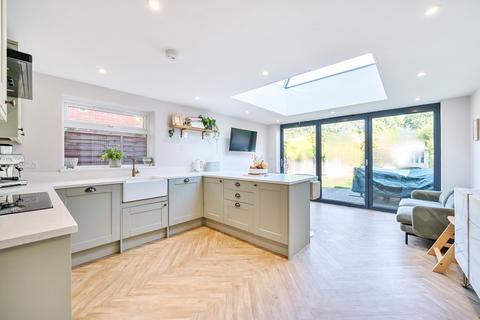 3 bedroom end of terrace house for sale, Hale Reeds, Farnham, GU9