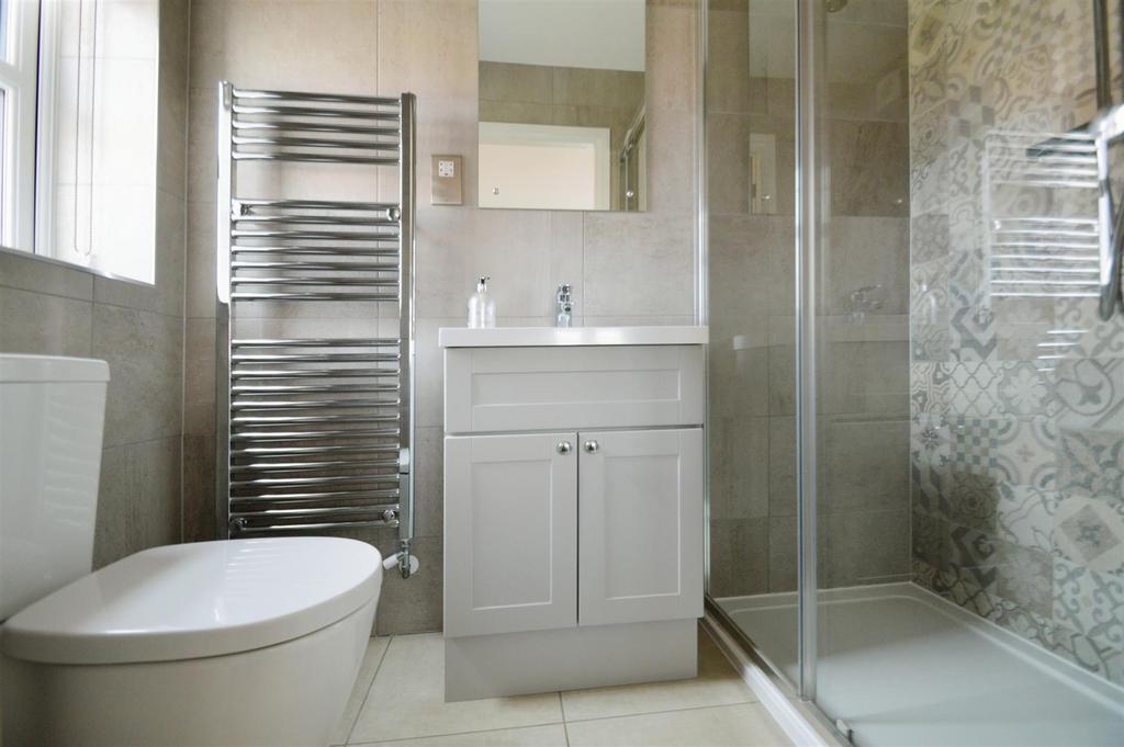 En Suite Shower Room