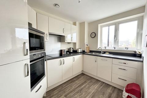 1 bedroom apartment for sale, Beaulieu Road, Dibden Purlieu, SO45