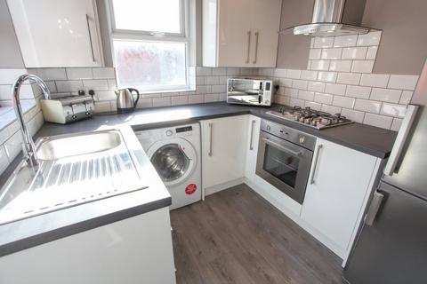 3 bedroom terraced house to rent, Sutcliffe Street, L6 6AT,