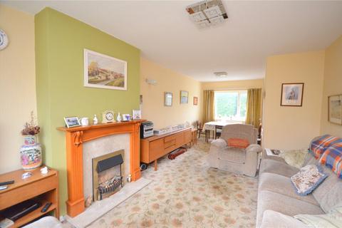 3 bedroom semi-detached house for sale, Wellhouse Lane, Mirfield, West Yorkshire, WF14