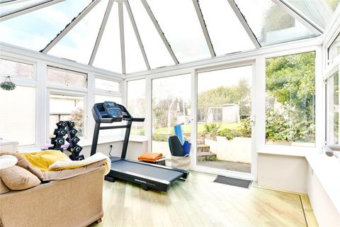 4 bedroom detached house for sale, Central Avenue, Findon Valley, Worthing, West Sussex, BN14