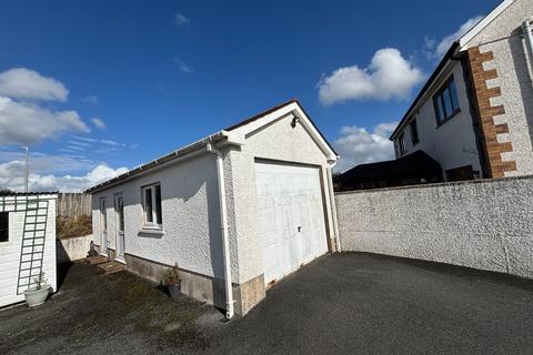 3 bedroom detached house for sale, Llangadog, SA19