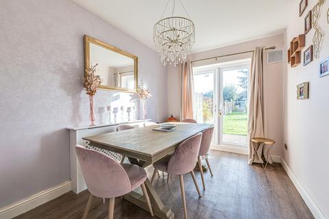 38 Church Road, Rayleigh, SS6 8PN