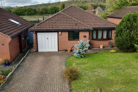 3 bedroom detached bungalow for sale, Glebe Farm View, Nottingham NG4