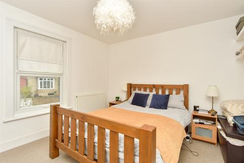 254 Upper Luton Road, Chatham, ME5 7BJ