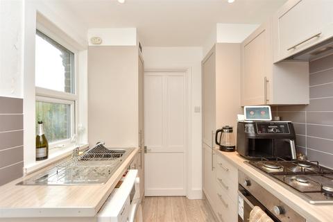 254 Upper Luton Road, Chatham, ME5 7BJ