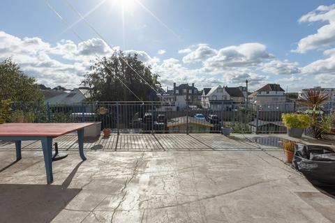 2 bedroom flat for sale, Marine Parade, Whitstable, CT5