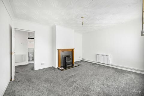 4a Heol Daniel, Cwmllynfell, Swansea, SA9 2FX
