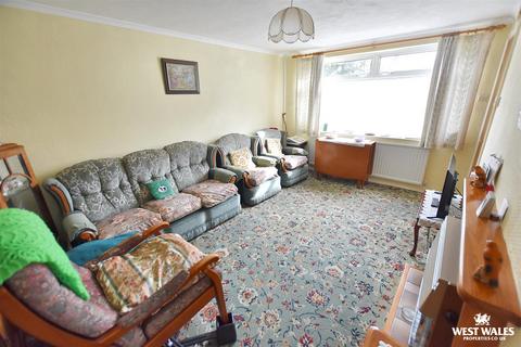 2 bedroom detached bungalow for sale, Hill Rise, Kilgetty