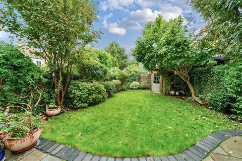 66 Granville Road, London, N12 0HT