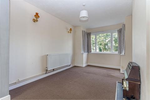 3 bedroom semi-detached house for sale, Ronkswood Crescent, Worcester