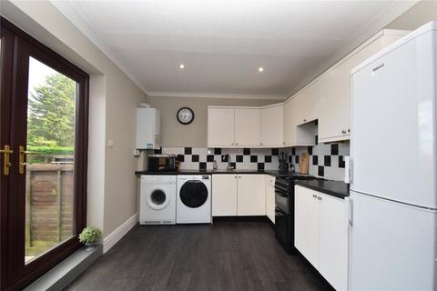 23 Endcliff Crescent, Scarborough, YO12 6HZ