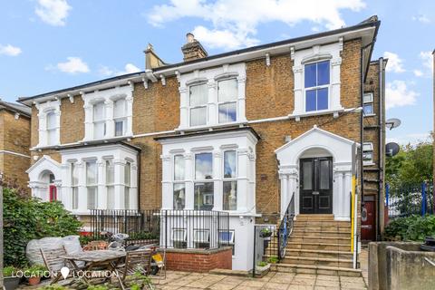 2 bedroom flat to rent, Evering Road, London, E5