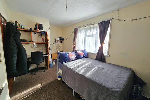 503 Downham Way, Bromley, BR1 5HU