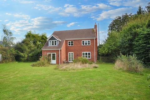 4 bedroom detached house for sale, Corse Lawn, Gloucestershire