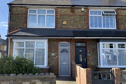 2 bedroom semi-detached house to rent, Newington Road, Ramsgate, CT12