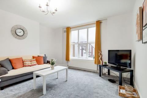 1 bedroom maisonette for sale, Studland Street, London W6