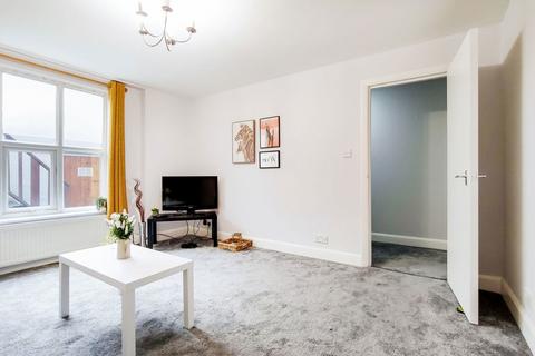 1 bedroom maisonette for sale, Studland Street, London W6