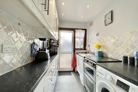 4 bedroom house for sale, Grosvenor Avenue, Hayes, UB4 8NL