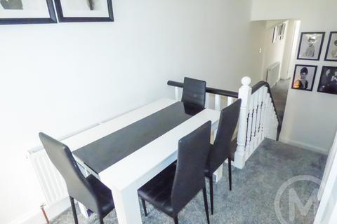 9a Cedar Square, Blackpool, FY1 1BP