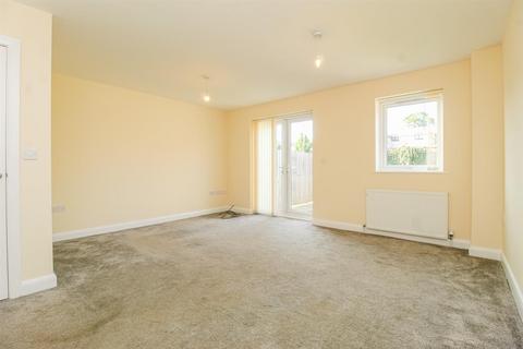 3 bedroom townhouse for sale, Woodcock Street, Wakefield WF1