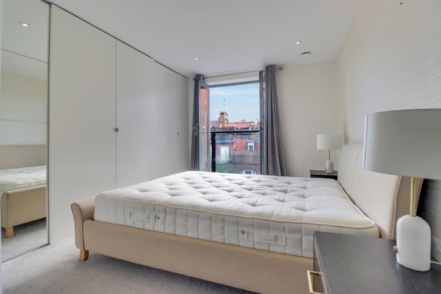 Apartment in London, City of Westminster - View 3