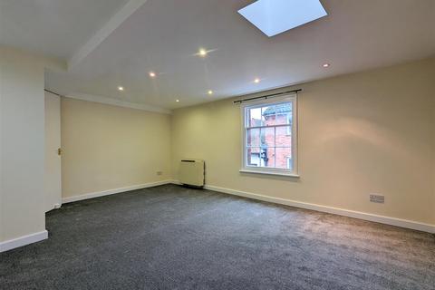 1 bedroom apartment to rent, Flat 4, 1-3 New Street, Upton-Upon-Severn, Worcester