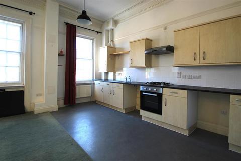 2 bedroom apartment for sale, Carl Davis House, South Street, Leominster