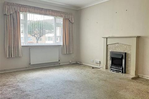 2 bedroom flat for sale, Elm Place, Rustington, Littlehampton, West Sussex, BN16