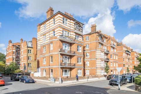 1 bedroom flat to rent, Lurline Gardens London SW11