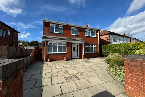 4 bedroom detached house for sale, Lexton Drive, Southport, PR9 8QN