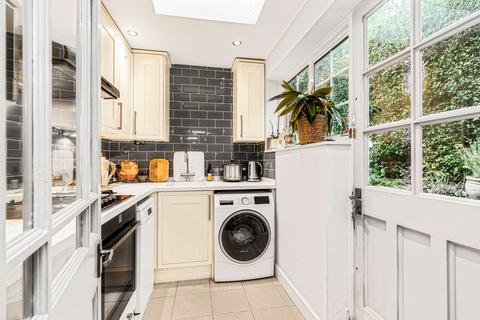 1 Trafalgar Terrace, Harrow, HA1 3EU