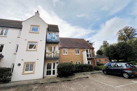 2 bedroom apartment for sale, Wardington Court, Welford Road, Kingsthorpe, Northampton, NN2 8FR