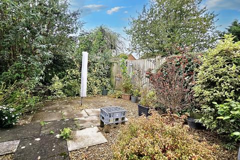 2 bedroom detached bungalow for sale, Wall-under-Heywood SY6