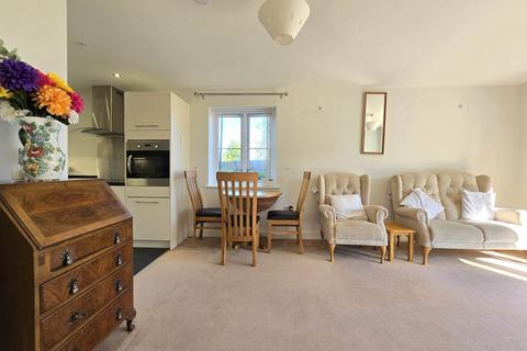 1 bedroom apartment for sale, Moreton Court, Birdwood Crescent, Bideford