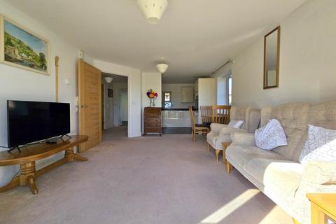 1 bedroom apartment for sale, Moreton Court, Birdwood Crescent, Bideford