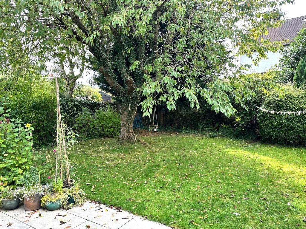 Garden 2.jpg