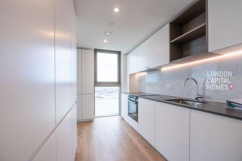 2 bedroom apartment to rent, One Thames Quay, 222 Marsh Wall, London, E14